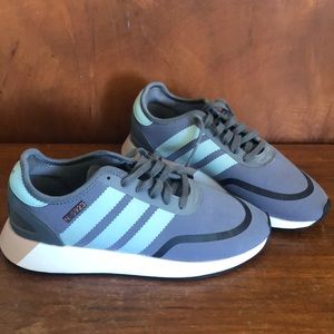 Adidas N-5923 gray with mint green stripes only worn once. Like new.